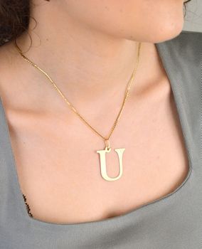 Złota zawieszka Literka U 3 cm 585. Modna złota zawieszka wykonana z wysokiej jakości złota, próby 585. Zawieszka w kształcie litery U. Darmowa wysyłka (4).JPG